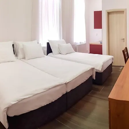 De Luna 3* Praag